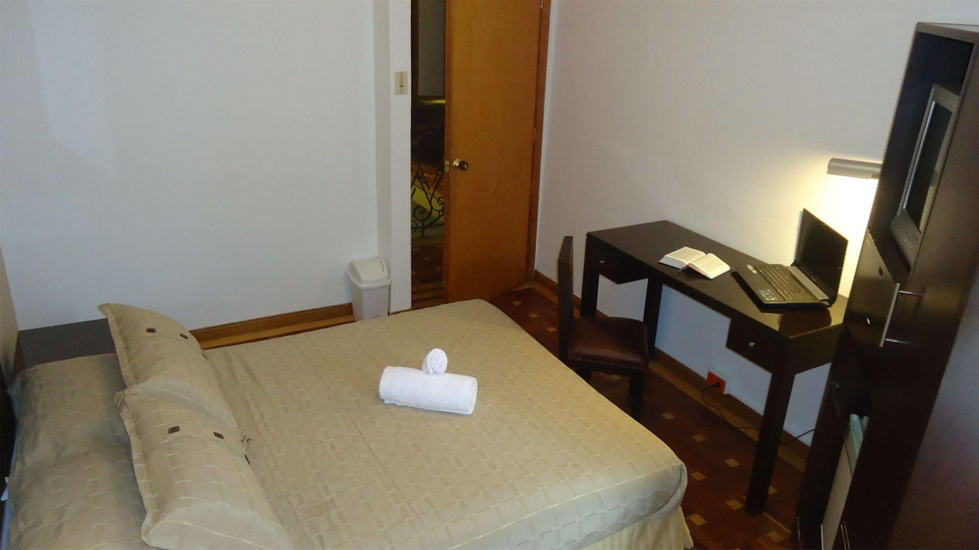 Hotel Casa Gaia Богота Екстериор снимка